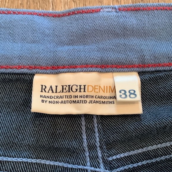 Raleigh Denim Waist 38 Alexander Fit in Light Blue - Picture 6 of 12
